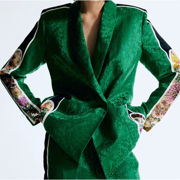 Anamika Khanna XH&M Silk Blend Jacquard Weave Blazer and pants - Picture 5 of 14